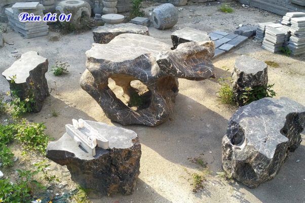 Mẫu bàn ghế đá sân vườn