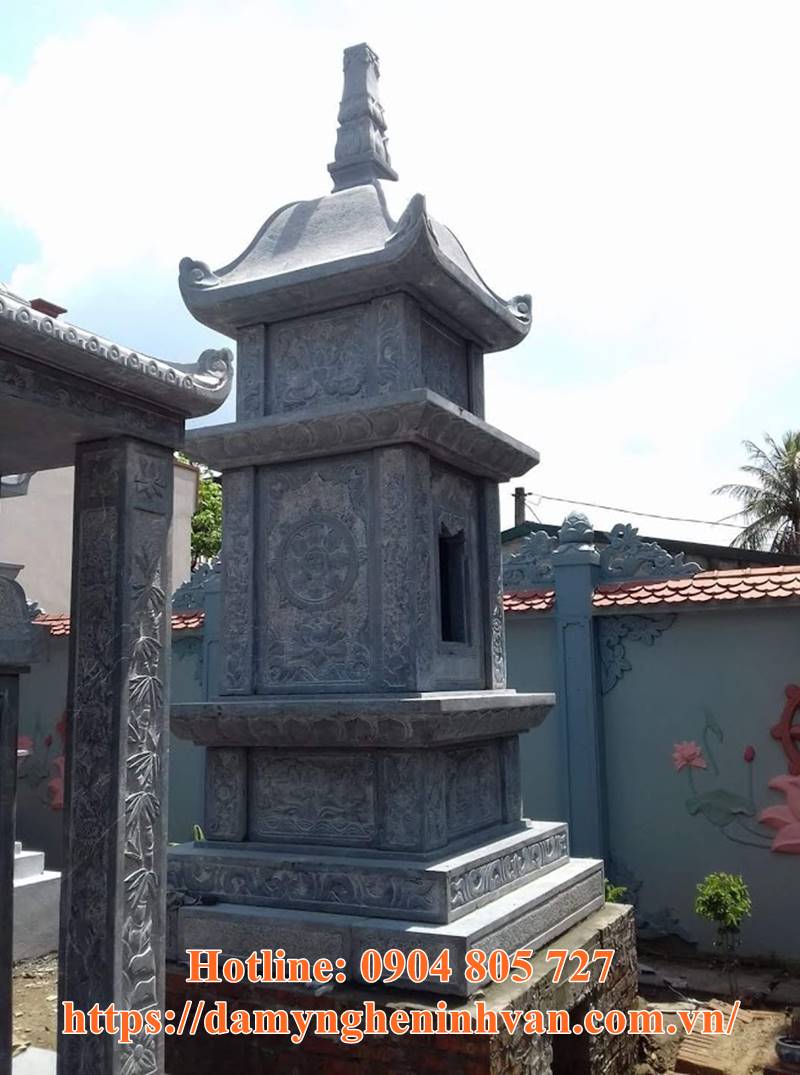 Tháp thờ cốt tại Tiền Giang